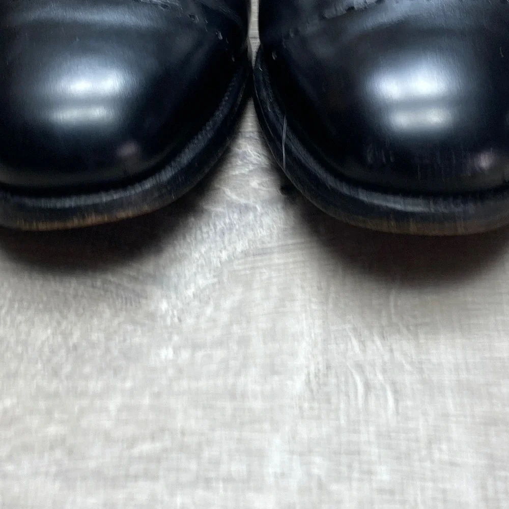Allen Edmonds good visible